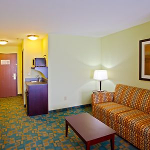 Holiday Inn Express Hotel & Suites Thornburg-S. Fredericksburg By Ihg